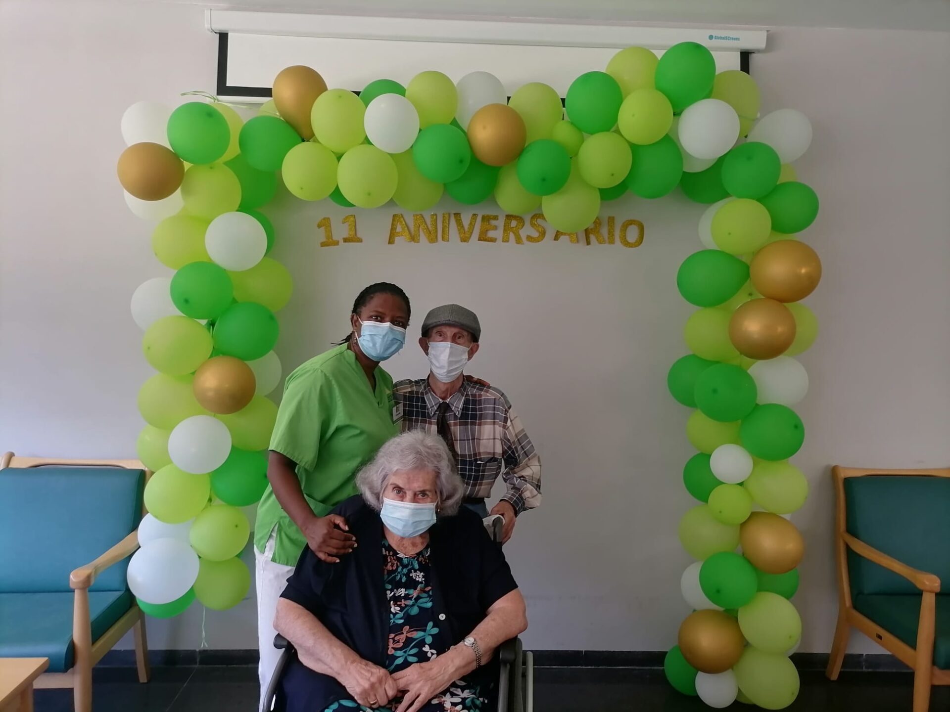 ¡Casaverde Guardamar estamos de celebración con motivo de nuestro 11º Aniversario!