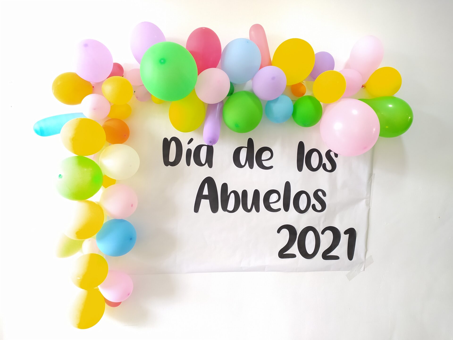 Ayer día 26 de Julio celebramos con más fuerza que nunca ¡EL DÍA DE LOS ABUELOS en TODOS nuestros Centros Casaverde!