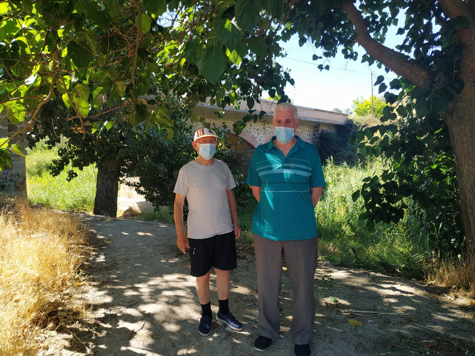 El senderismo, un buen ejercicio al aire libre para los mayores