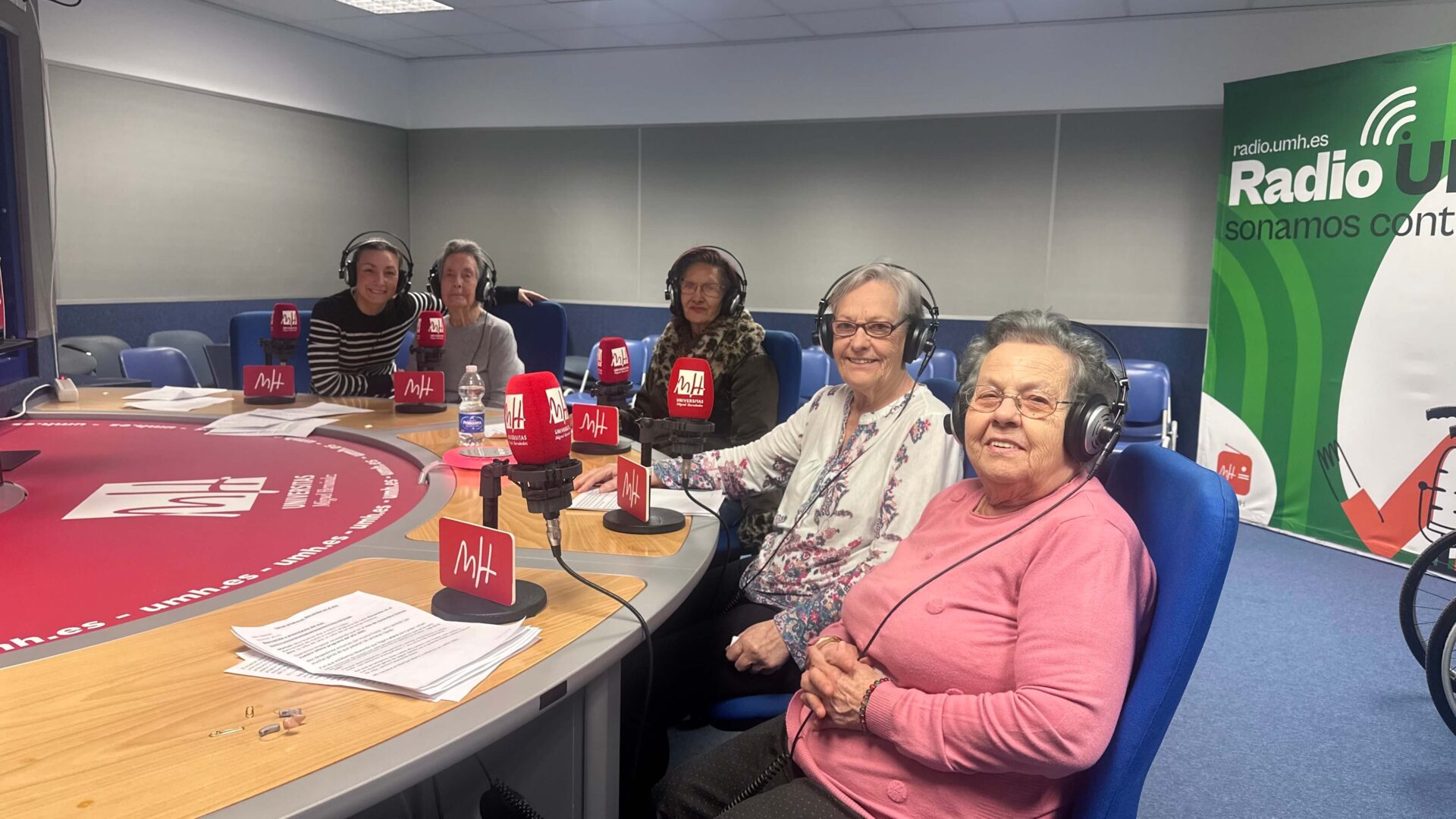 «Recuerdos en el aire»: Un viaje entre la nostalgia y el bienestar en Radio UMH